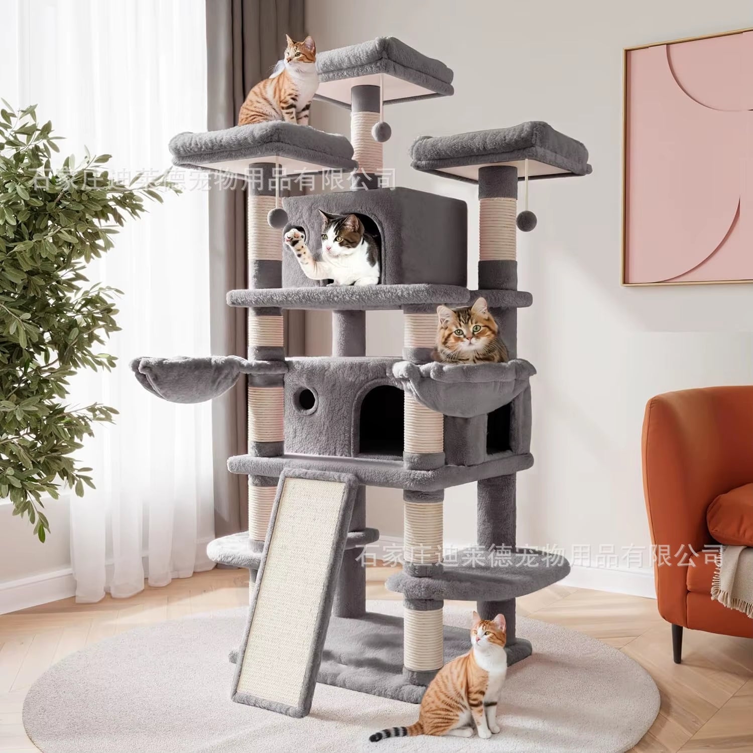 Big Cat Climbing Frame with Cat Litter Box Integrated Cat Tree Tower Toys Easy Cleaning Pet Supplies